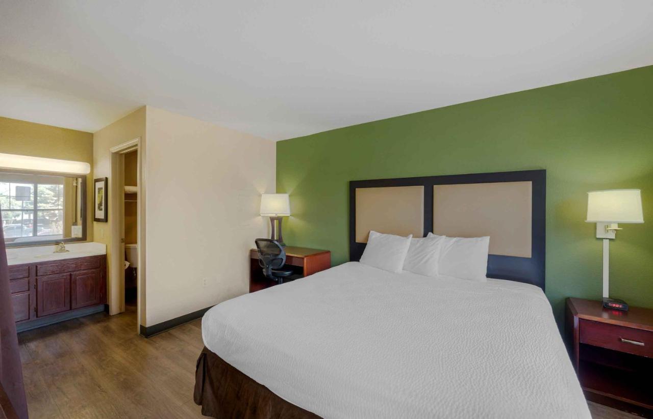 Mainstay Suites Las Vegas Flamingo Экстерьер фото