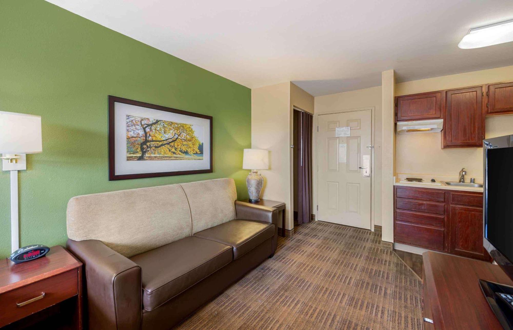 Mainstay Suites Las Vegas Flamingo Экстерьер фото