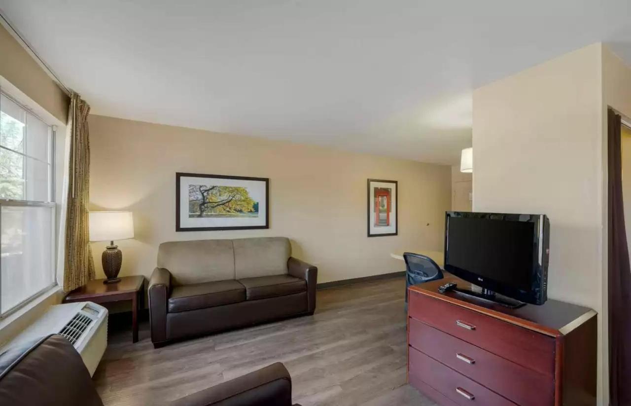 Mainstay Suites Las Vegas Flamingo Экстерьер фото