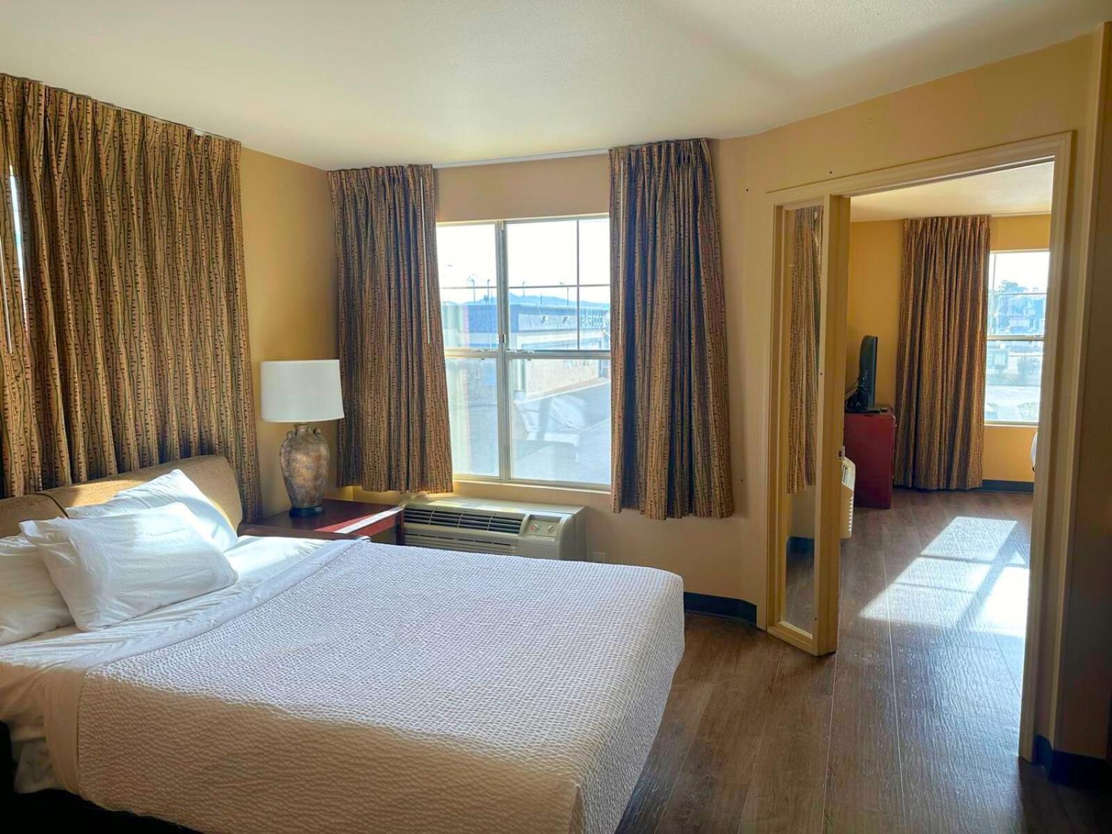 Mainstay Suites Las Vegas Flamingo Экстерьер фото