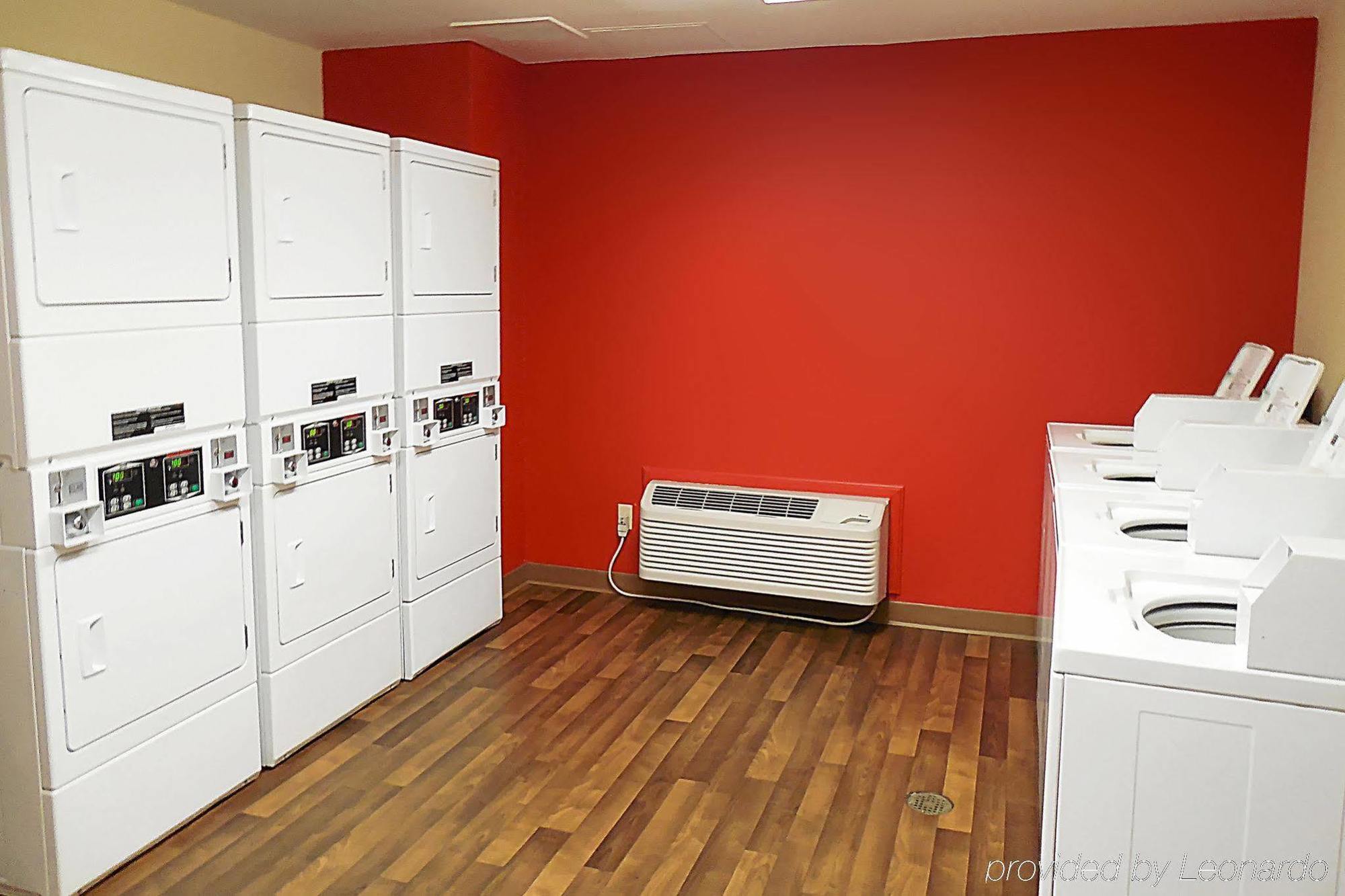 Mainstay Suites Las Vegas Flamingo Экстерьер фото